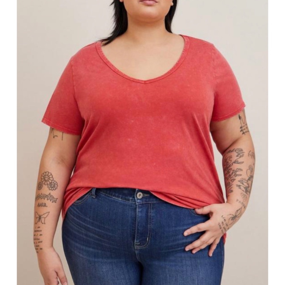 🆕 Vintage Look Cotton V-Neck Tee T-Shirt 1 1X 14 16 NWT Torrid New!